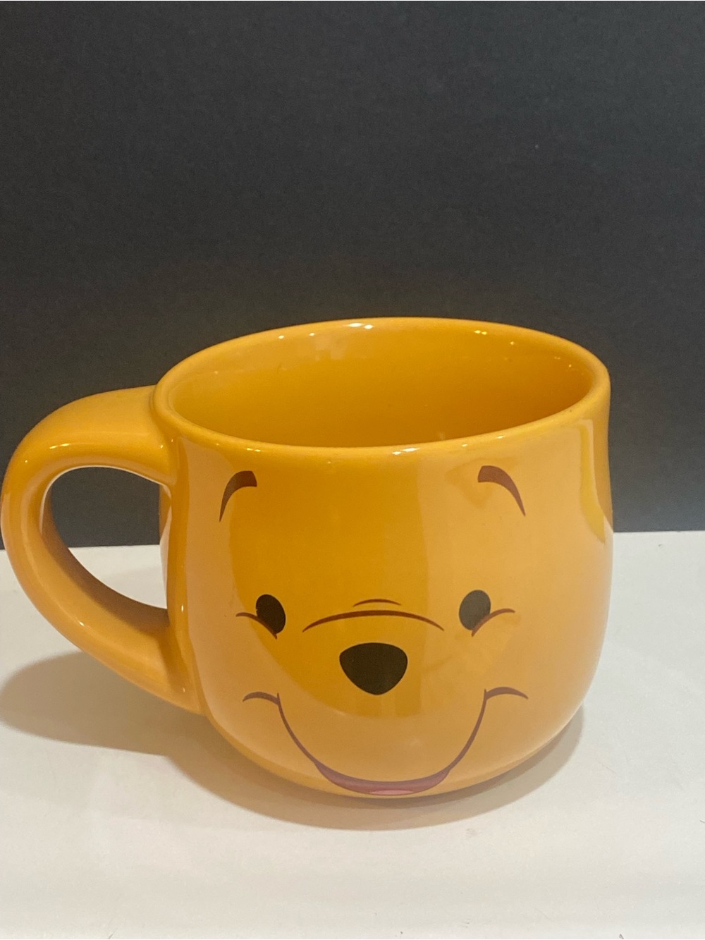 Disney Store Winnie the Pooh Face Mug Yellow Ceramic Coffee Soup Cup Thailand